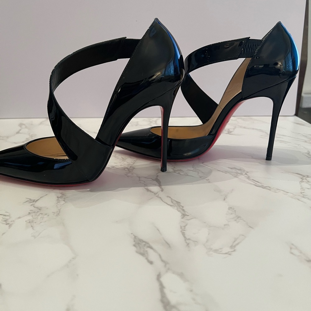 Christian Louboutin Cross-Strap Pump  Ograde 100 Patent Size EU 37.5B /US 7.5B